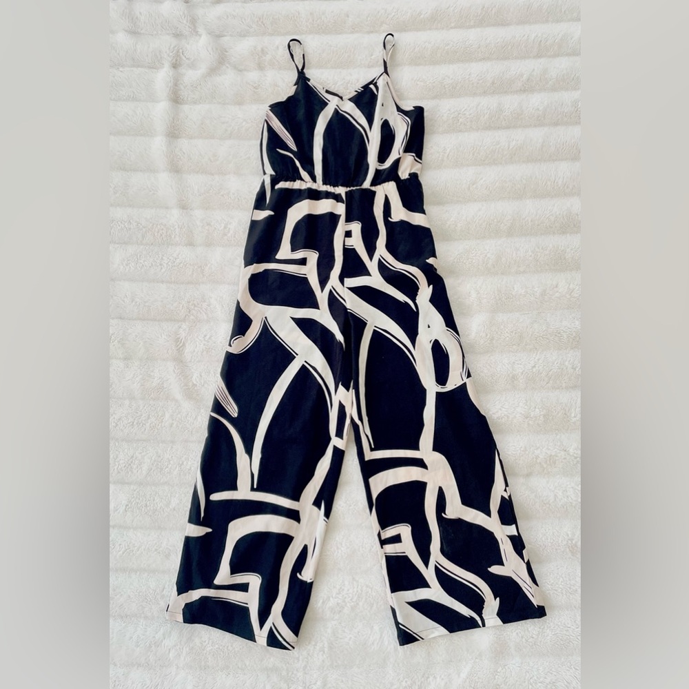 Stylish Black and White Jumpsuit
